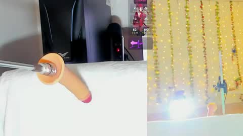 Kitty online show from June 2026 10:09:01 AM