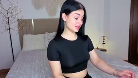 kitty_cut1ee_ online show from June 2026 06:58:02 AM