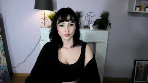 Snapshot of kitty_denise chatting on November 2025 10:37:02 PM Denise online show from November 2025 10:37:02 PM