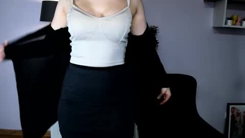 Denise online show from March 2026 10:49:01 PM