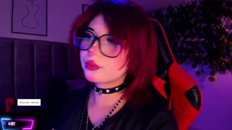 Camila online show from October 2025 01:57:01 AM