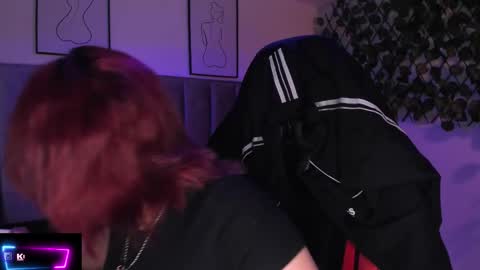 Camila online show from November 2025 02:11:02 AM