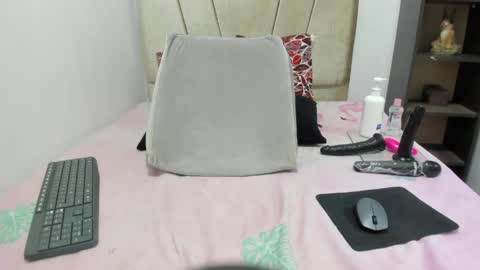 kitty_hot_sex_ online show from May 2026 12:16:01 AM