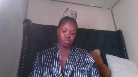 Snapshot of kitty_kerry chatting on November 2025 10:30:02 PM kitty_kerry online show from November 2025 10:30:02 PM