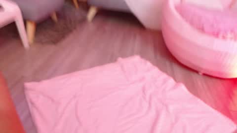 KITTY online show from September 2025 01:15:02 PM