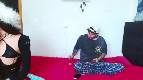 Snapshot of kitty_vaal chatting on November 2025 01:15:01 PM kitty_vaal online show from November 2025 01:15:01 PM