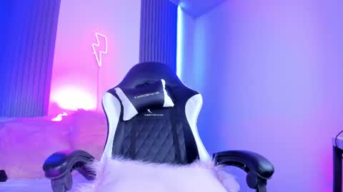 Snapshot of kittybigdoll chatting on July 2026 05:58:01 AM kitty online show from July 2026 05:58:01 AM