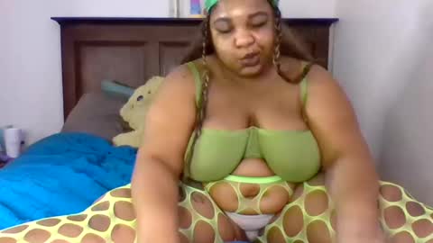 Snapshot of kittycrybabyy chatting on January 2025 09:20:01 PM kittycrybabyy online show from January 2025 09:20:01 PM
