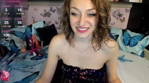 Snapshot of kittydoll97 chatting on October 2025 08:35:01 AM Sandra online show from October 2025 08:35:01 AM