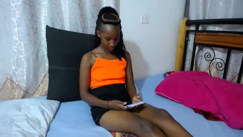 Snapshot of kittyfay_ chatting on February 2026 01:50:02 AM Fay online show from February 2026 01:50:02 AM