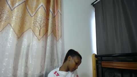 Snapshot of kittyfay_ chatting on March 2026 06:52:02 AM Fay online show from March 2026 06:52:02 AM