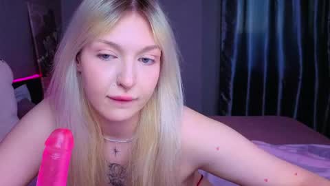 kittykendall online show from April 2026 04:12:02 PM