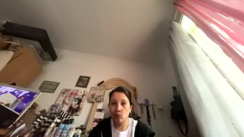 Snapshot of kittyluvx chatting on February 2025 01:16:02 PM kittyluvx online show from February 2025 01:16:02 PM