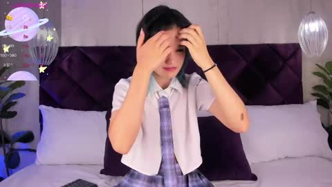 Snapshot of kittylyne_ chatting on April 2026 12:13:01 PM Kitty online show from April 2026 12:13:01 PM