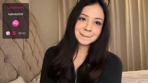 mia online show from February 2025 12:08:02 PM