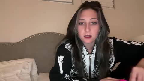 kittypurr79 online show from December 2024 05:47:01 AM