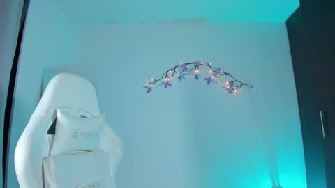 Snapshot of kittyrush_ chatting on March 2026 05:44:01 AM kitty online show from March 2026 05:44:01 AM