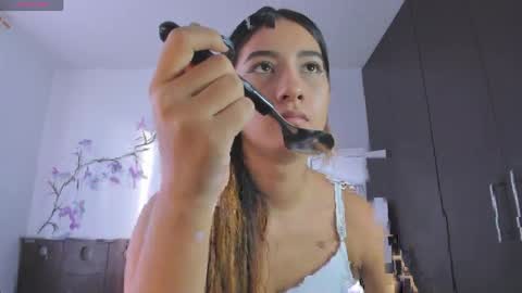kitty online show from May 2026 09:34:01 PM