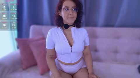 Sophie online show from May 2026 09:35:02 PM
