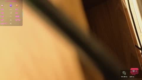 Kitty  online show from November 2025 11:33:01 AM