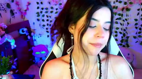 Snapshot of kittyuwu_ chatting on November 2025 07:16:02 PM Kittyuwu online show from November 2025 07:16:02 PM