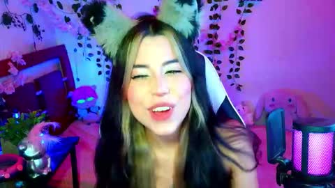 Snapshot of kittyuwu_ chatting on February 2026 04:39:01 AM Kittyuwu online show from February 2026 04:39:01 AM