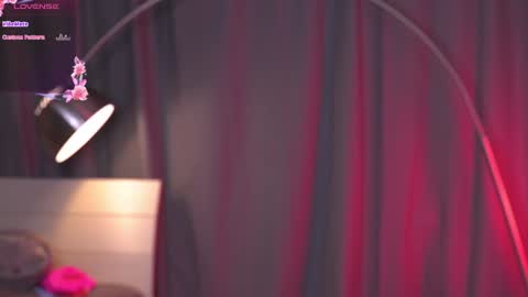 Zendaya online show from December 2024 02:42:01 AM