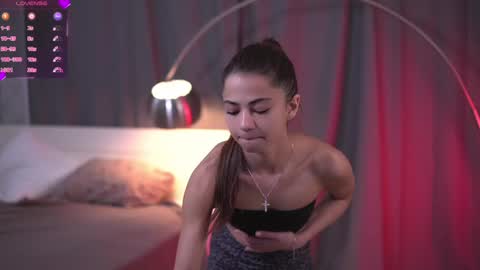 Zendaya online show from March 2025 08:42:02 PM