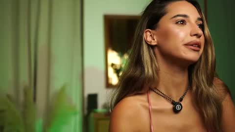 Snapshot of kity_sweet chatting on September 2025 06:44:01 PM Erika online show from September 2025 06:44:01 PM