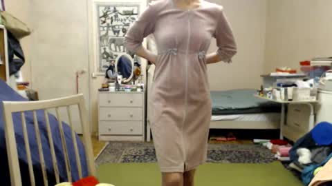 Snapshot of kiuminberry chatting on December 2024 02:06:01 PM KiuminBerry online show from December 2024 02:06:01 PM