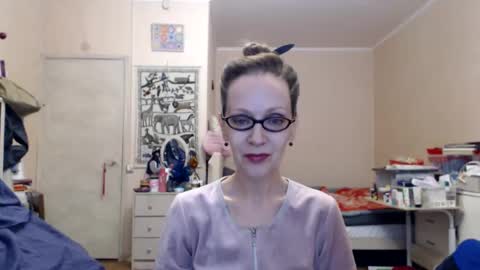 Snapshot of kiuminberry chatting on December 2024 09:56:01 AM KiuminBerry online show from December 2024 09:56:01 AM