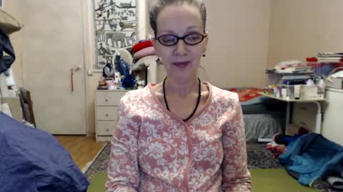 Snapshot of kiuminberry chatting on January 2025 06:31:01 PM KiuminBerry online show from January 2025 06:31:01 PM