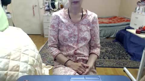 KiuminBerry online show from November 2025 10:23:01 AM