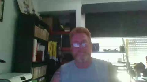 Snapshot of kiwi_boss61 chatting on December 2024 05:40:01 AM kiwi_boss61 online show from December 2024 05:40:01 AM