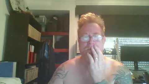 kiwi_boss61 online show from February 2026 01:25:02 AM