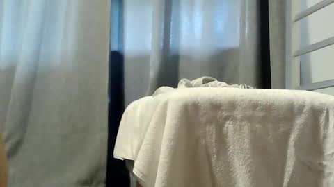 kiwibulge123 online show from March 2026 03:34:02 AM