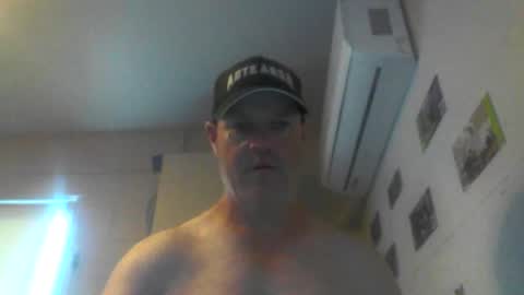 Snapshot of kiwiguy19773 chatting on December 2024 08:20:02 PM kiwiguy19773 online show from December 2024 08:20:02 PM