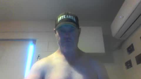 Snapshot of kiwiguy19773 chatting on January 2025 06:49:02 AM kiwiguy19773 online show from January 2025 06:49:02 AM