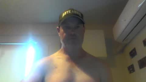 Snapshot of kiwiguy19773 chatting on January 2025 06:06:02 AM kiwiguy19773 online show from January 2025 06:06:02 AM