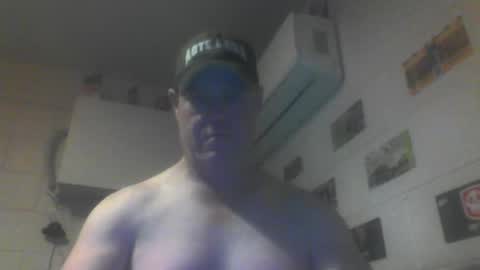 kiwiguy19773 online show from April 2026 07:13:02 AM