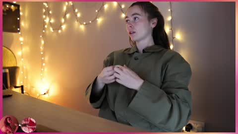 JaneSweet online show from October 2025 09:29:01 AM