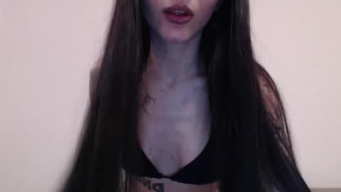 Karina online show from February 2026 04:33:01 PM