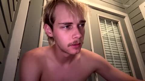 kkyle57 online show from October 2025 12:00:02 PM