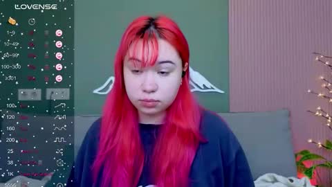 Snapshot of klee_love chatting on October 2025 04:13:01 AM Klee online show from October 2025 04:13:01 AM