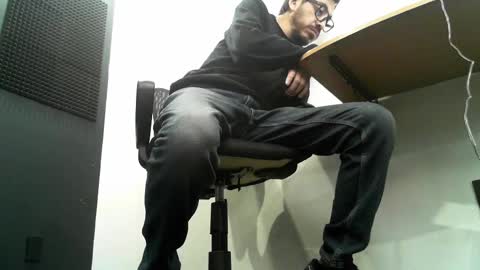 Snapshot of klein_jeremy chatting on December 2024 07:05:02 PM Jeremyz online show from December 2024 07:05:02 PM