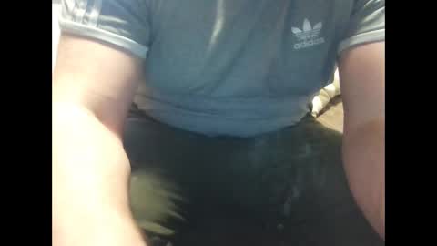 Snapshot of kleinaberfein110mm chatting on January 2025 03:19:01 PM kleinaberfein110mm online show from January 2025 03:19:01 PM