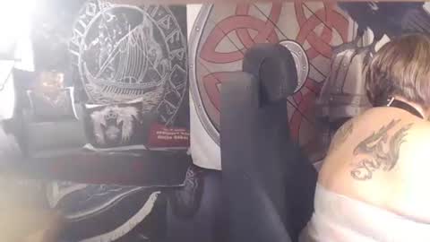 Snapshot of kleiner_teufel chatting on November 2025 07:46:01 PM Michelle online show from November 2025 07:46:01 PM