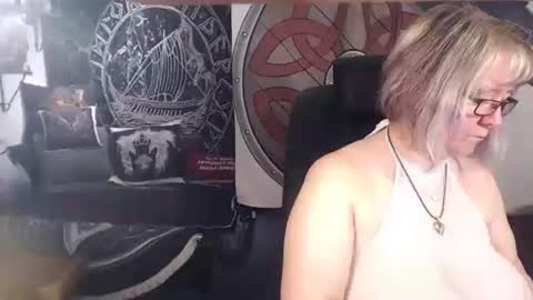 Snapshot of kleiner_teufel chatting on November 2025 07:47:01 AM Michelle online show from November 2025 07:47:01 AM