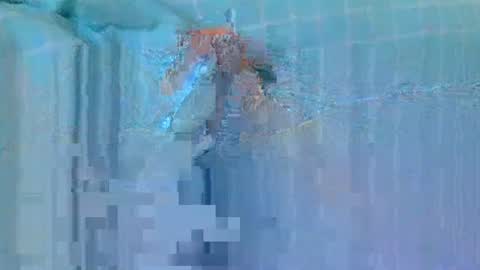 Snapshot of kleinermaxi chatting on February 2025 12:59:01 PM Max online show from February 2025 12:59:01 PM