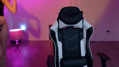 Snapshot of kleokills chatting on December 2024 03:32:01 AM kleokills online show from December 2024 03:32:01 AM